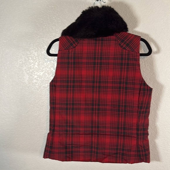 Lauren Ralph Lauren Red Plaid Faux Fur Collar Zip Puffer Vest Size Small NWOT - Picture 5 of 7